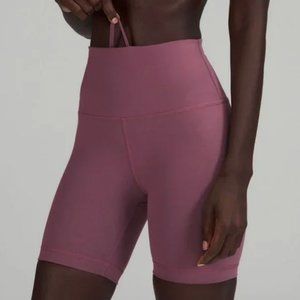 Wunder Train High-Rise Short 6"